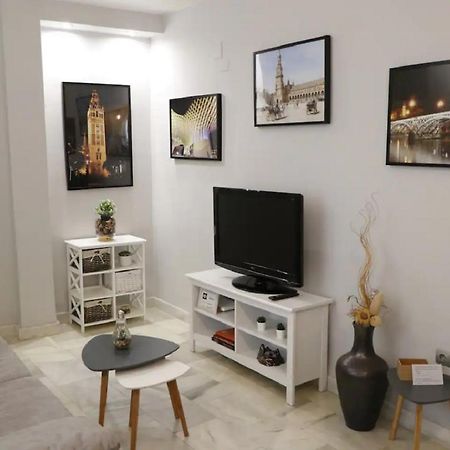 Apartamento Cristo De Burgos - Kainga Homes Sevilla Eksteriør billede
